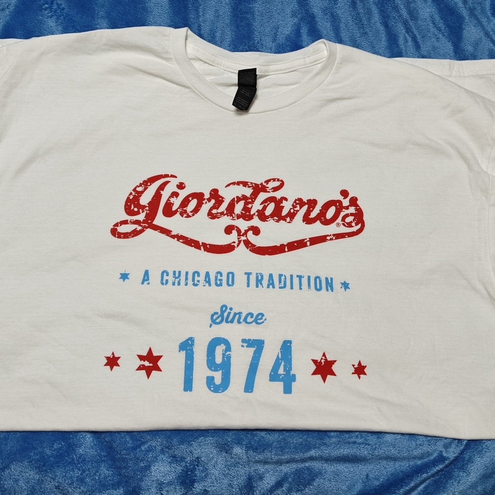 Giordano's White Graphic Tee - Red and Blue Print, Chicago Tee